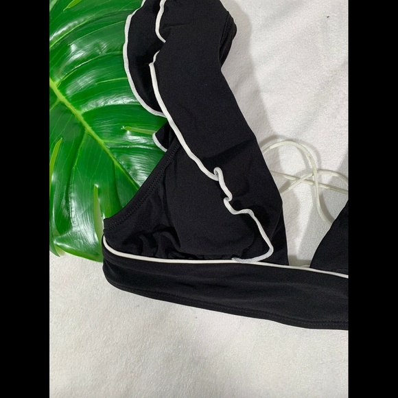 Robin Piccone Black Ruffle Bikini - Picture 5 of 14